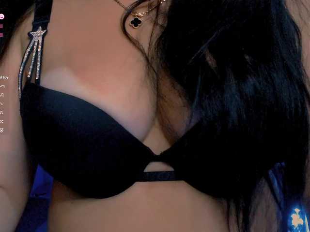 xcrystalxx live cam on BongaCams