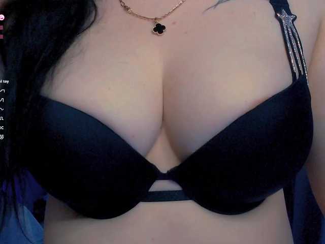 xcrystalxx live cam on BongaCams
