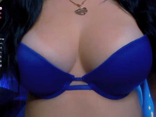 xcrystalxx live cam on BongaCams