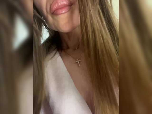 PATRICIA777's BongaCams show and profile