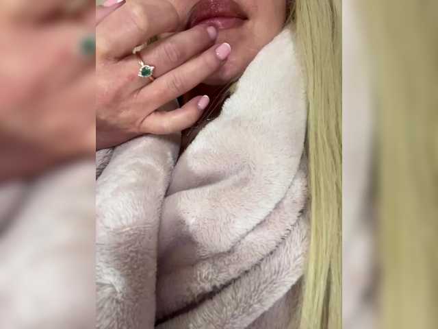 PATRICIA777's BongaCams show and profile