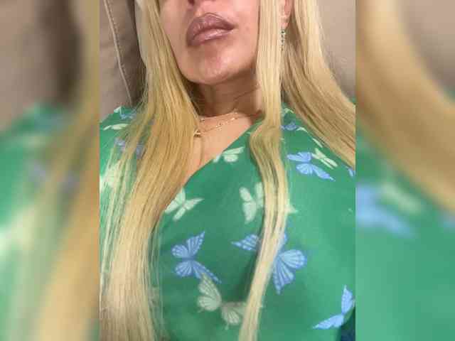 PATRICIA555 webcam