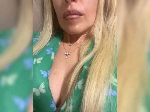 PATRICIA555 webcam