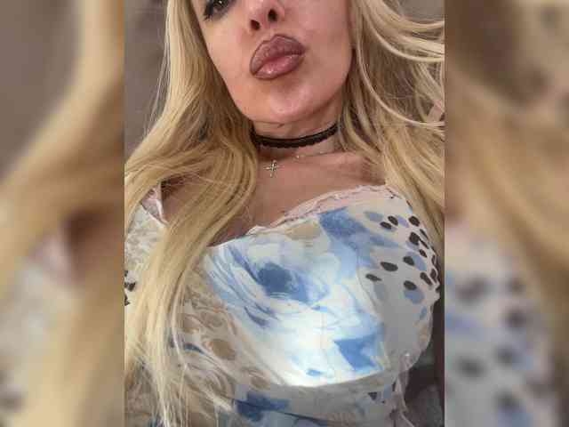 PATRICIA555 webcam