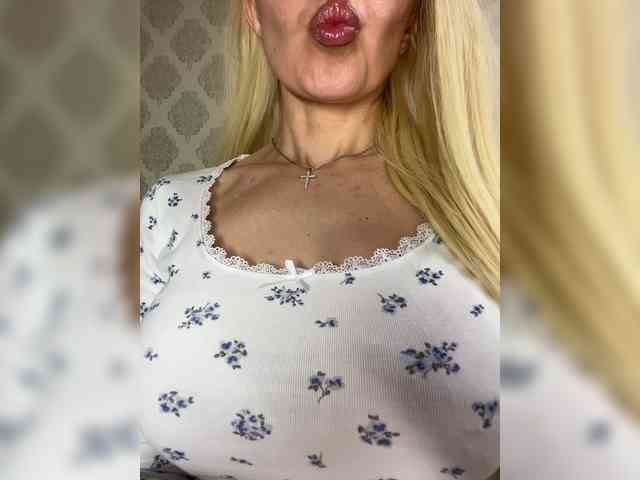 PATRICIA555 webcam