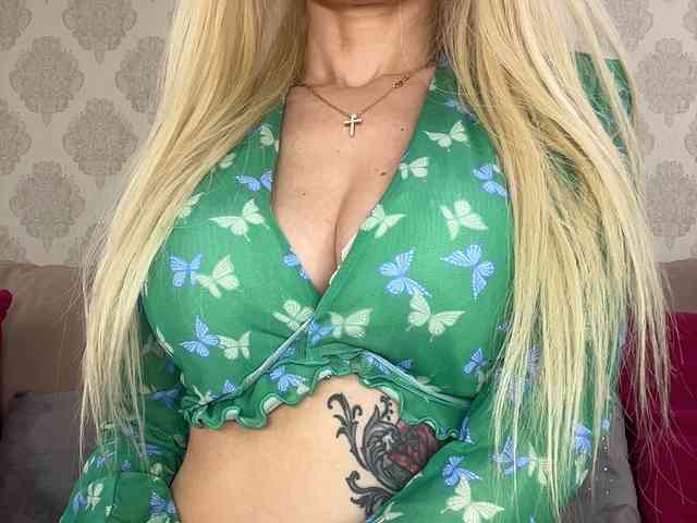 PATRICIA555 webcam