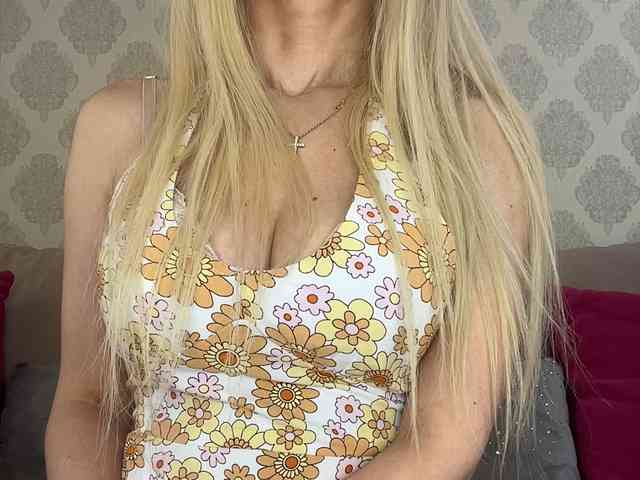 PATRICIA555 webcam