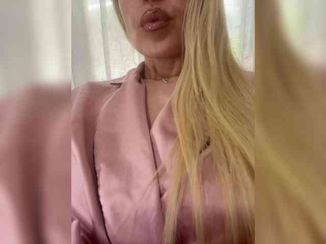 PATRICIA555 webcam