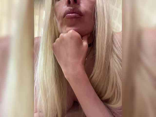PATRICIA555 webcam