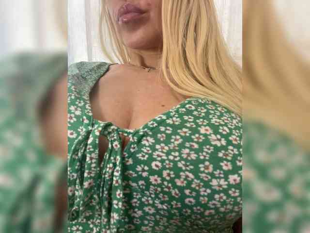 PATRICIA555 webcam