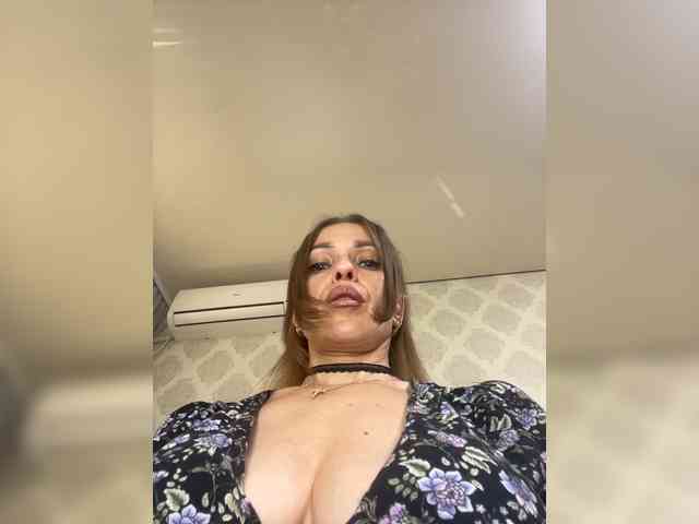 Model: PATRICIA555