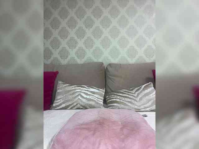 patricia555's live room