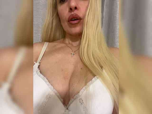 PATRICIA555 webcam