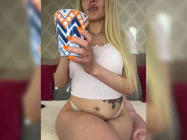 PATRICIA555 webcam