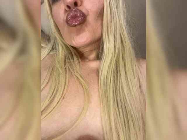 PATRICIA555 webcam