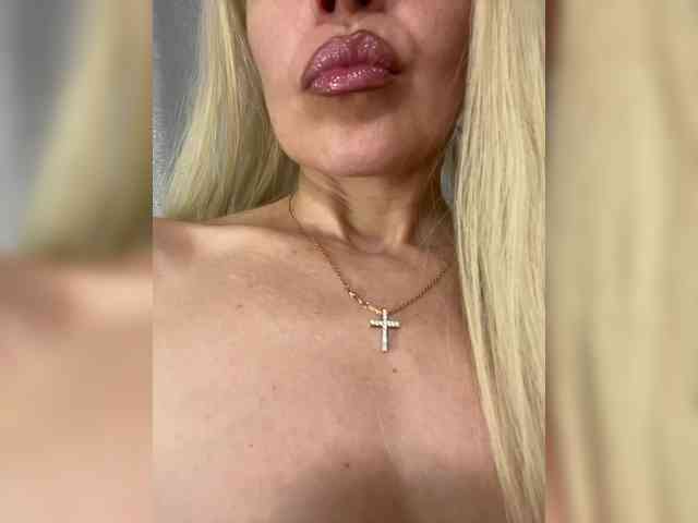 PATRICIA555 webcam