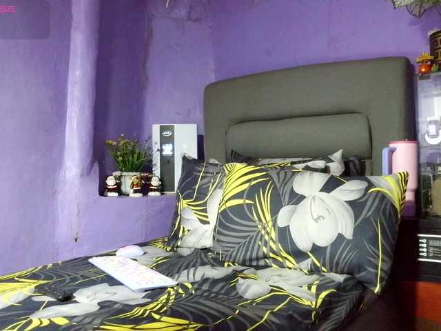GorgeousGwen live cam preview
