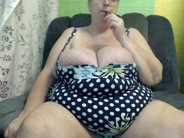 boobs40kk webcam