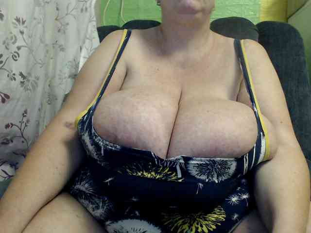 boobs40kk webcam