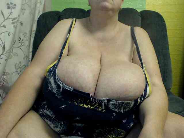 boobs40kk webcam