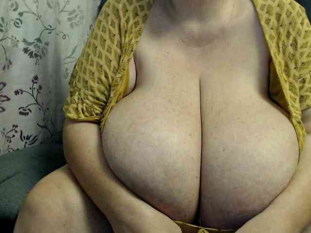 boobs40kk webcam