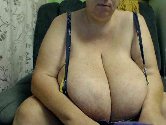 boobs40kk webcam