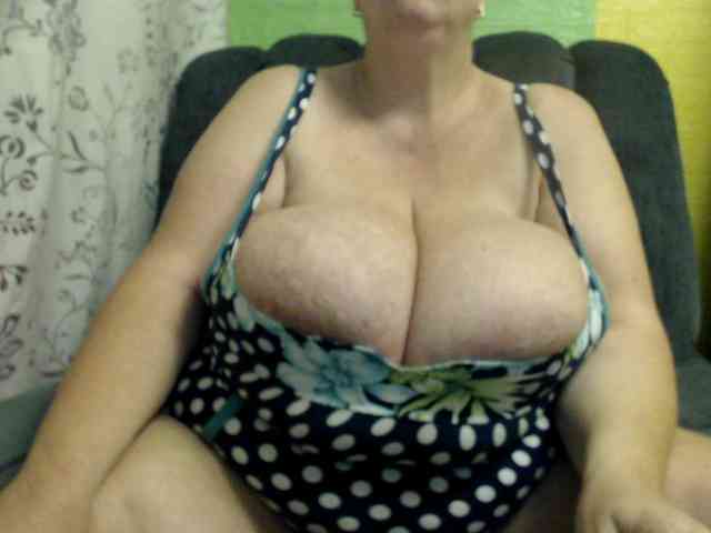 boobs40kk webcam