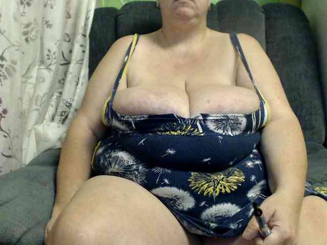 boobs40kk webcam