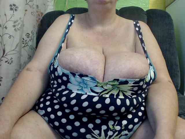 boobs40kk webcam