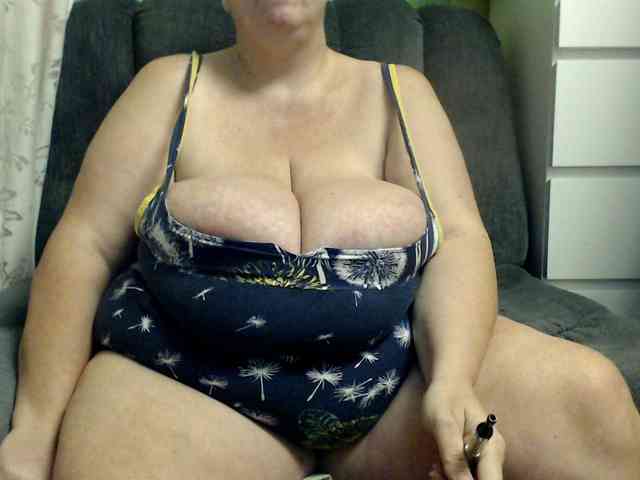 boobs40kk webcam