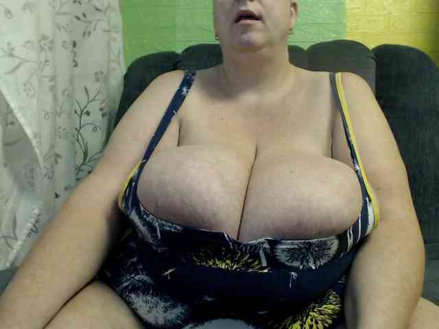 boobs40kk webcam