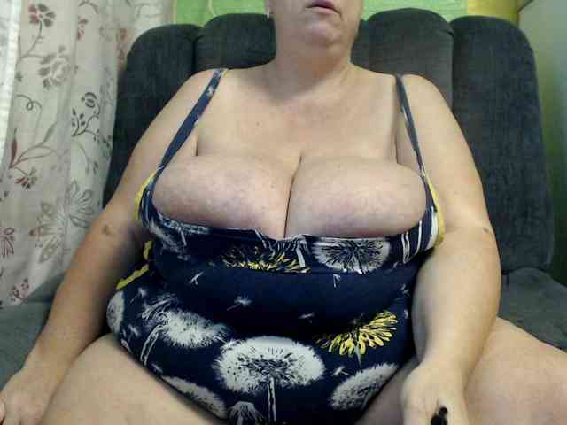 boobs40kk webcam
