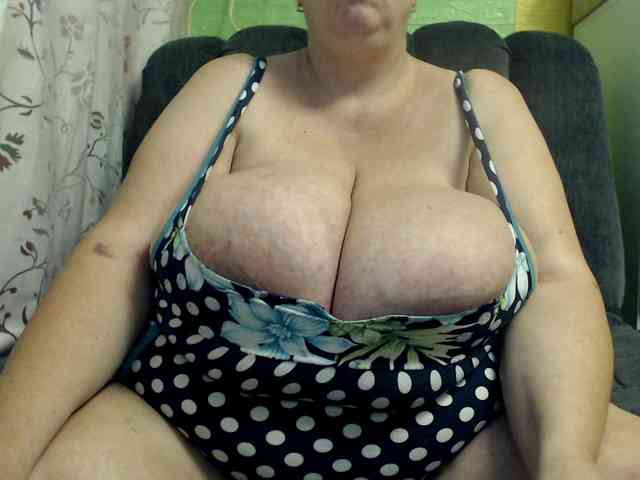 boobs40kk webcam
