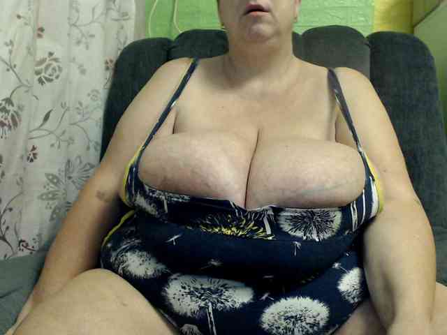 boobs40kk webcam