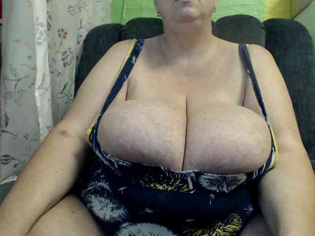 boobs40kk webcam