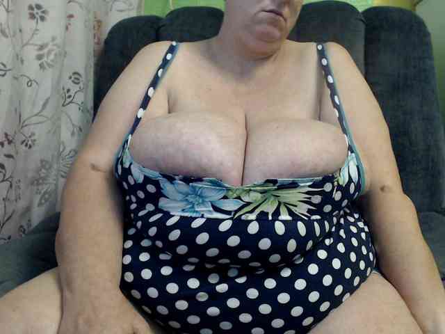 boobs40kk webcam