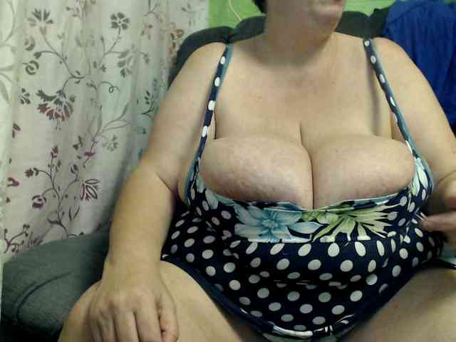 boobs40kk webcam