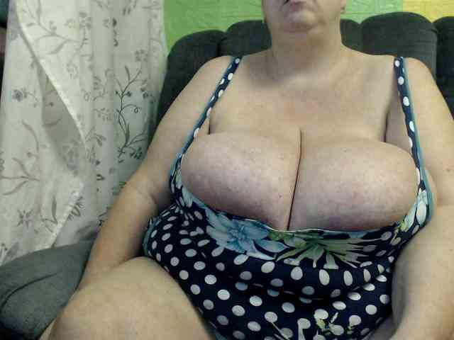 boobs40kk webcam