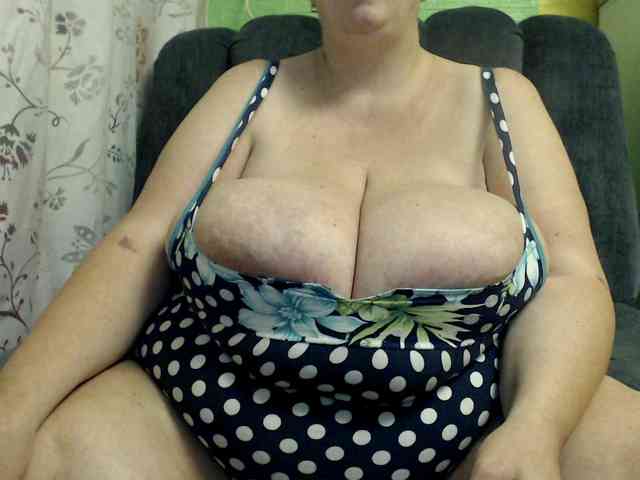 boobs40kk webcam
