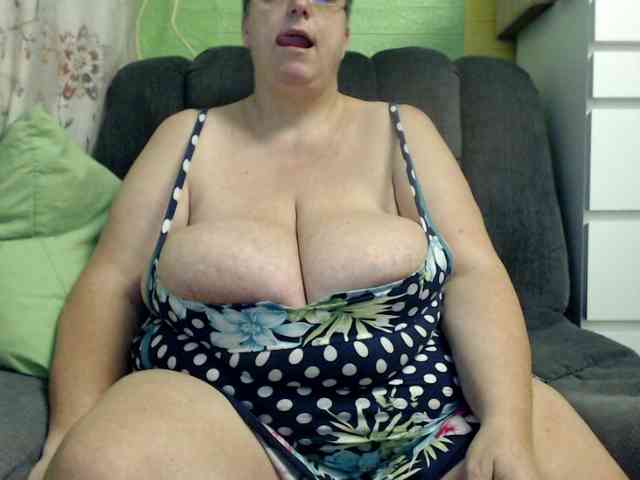 boobs40kk webcam