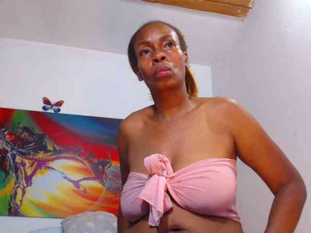 Modella: AnaBombo