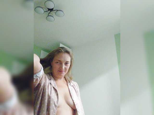 Amalteja live cam on BongaCams