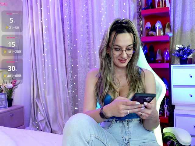 ashleyvasquez live sex show