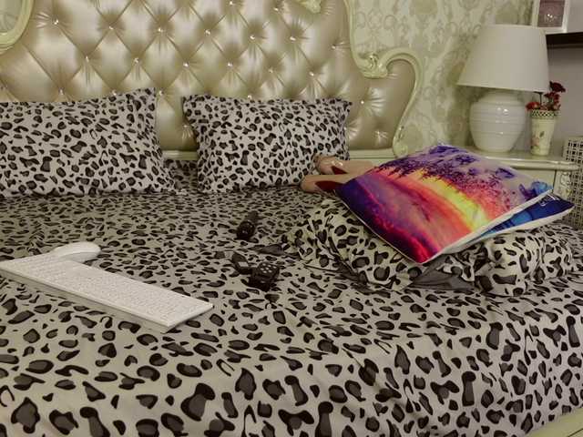 CarmellaAngel live webcam show