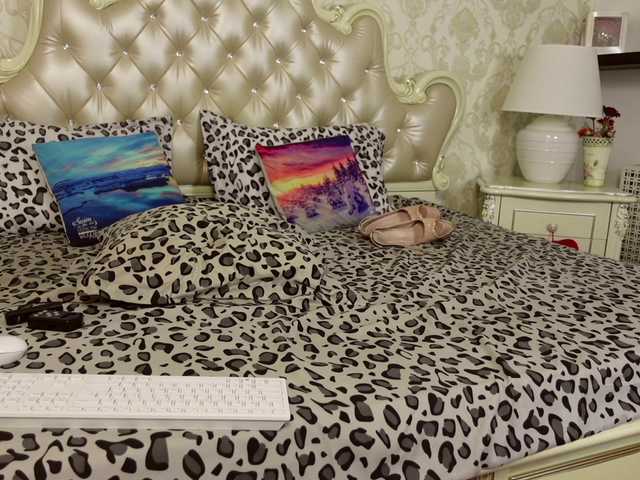 CarmellaAngel live cam on BongaCams