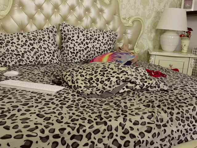 CarmellaAngel webcam