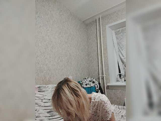 pautina100 live cam on BongaCams