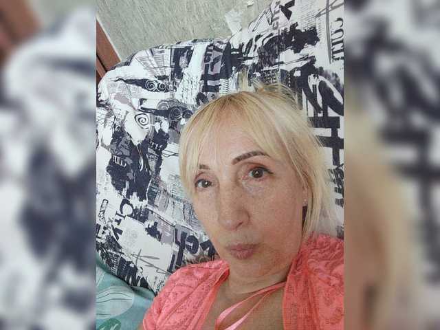 pautina100 live cam on BongaCams