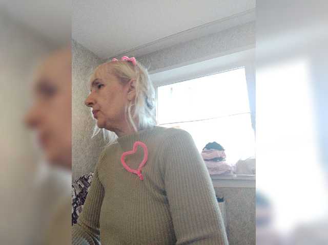 pautina100 live cam on BongaCams