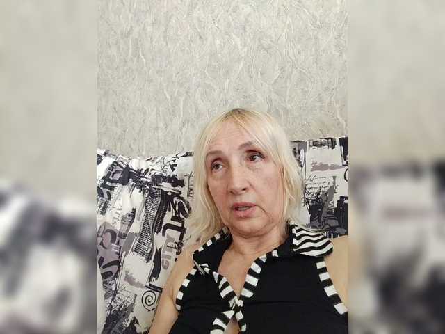 pautina100 live cam on BongaCams